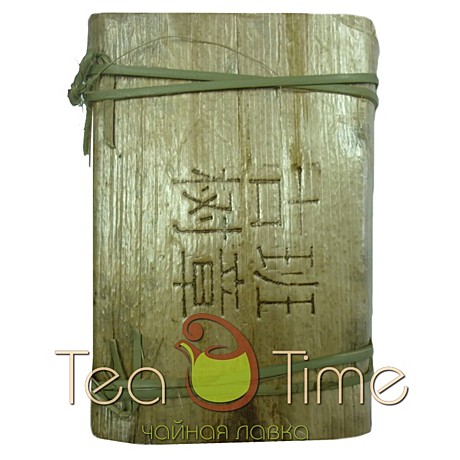 Чай прессовальный Шу Пуэр Фабрика Фэн Цин (кирпич в листьях бамбука), 250 гр.